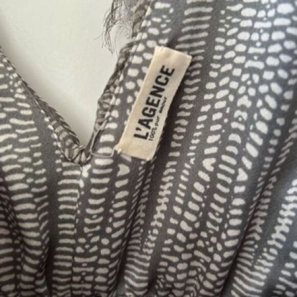 L’Agence Pur Amour Sophie Ruffle Silk Chiffon Cobra Print Dress Women’s Size 10 - Picture 9 of 11